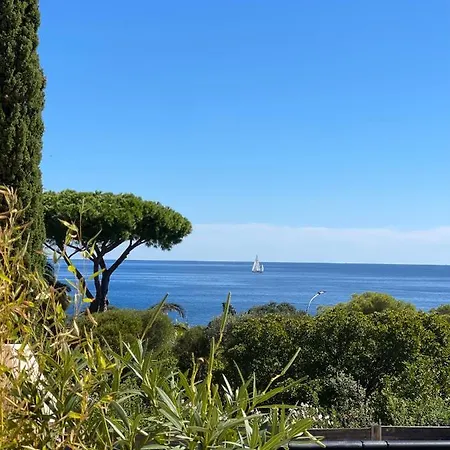Renovated Villa, Heated Pool, Sea-view, Aircon